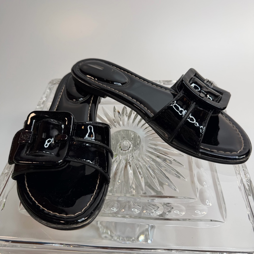 Sam Edelman Gaige Slide Sandal- black patent- size 7-  good condition- orig box